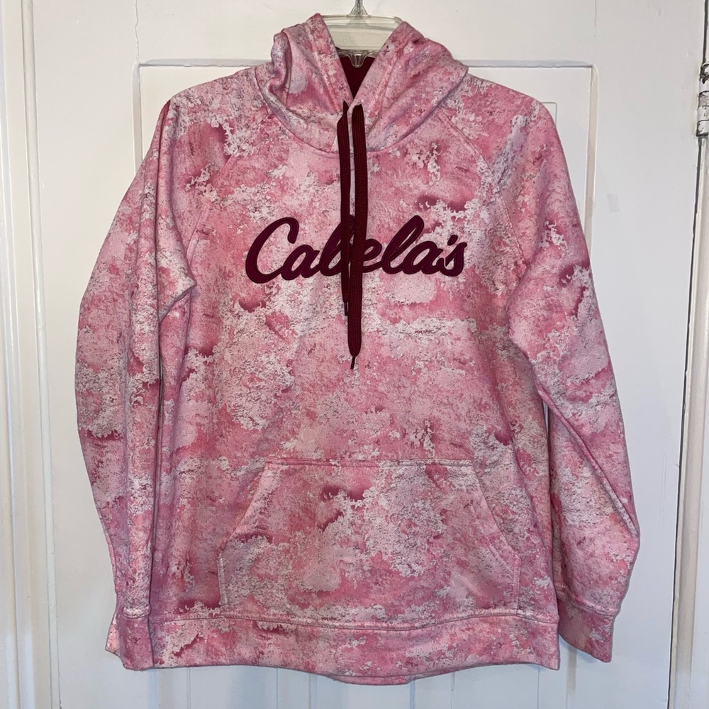 Cabela’s Women’s Pink Camouflage Drawstring Hoodie Sweatshirt
